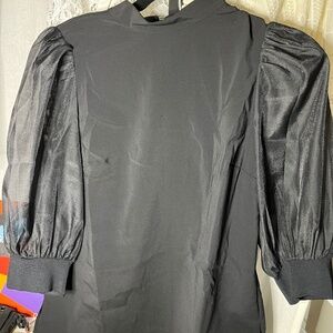 1ed Baker London Black puffy sleeve blouse size 0
